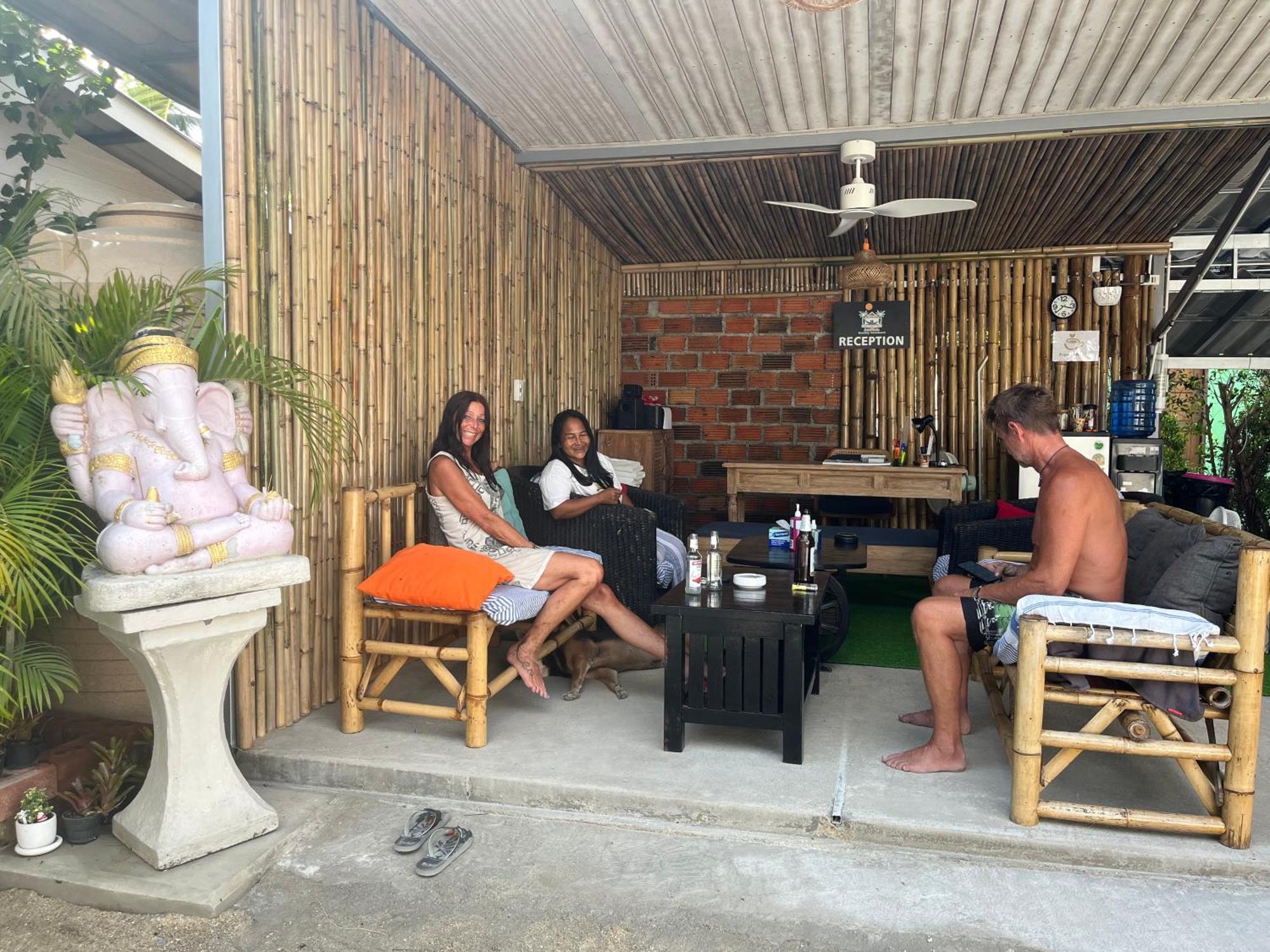 Namthip Homebeach Баан Тай Екстериор снимка